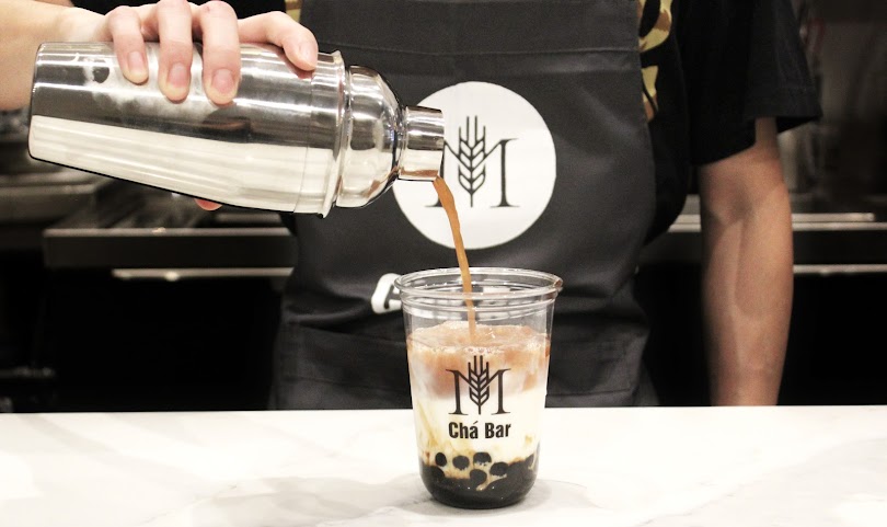 M Chá Bar (Hwy400 & Rutherford) by null