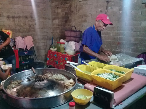 Taquería TATOS