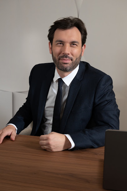 Docteur Perrod Aurélien Injection Acide Hyaluronique Fils Tenseur & Greffe Capillaire