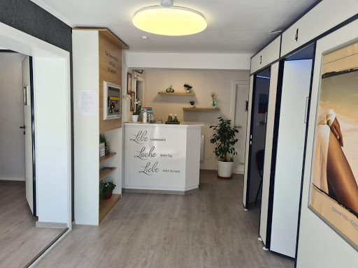 KF-TATTOO STUDIO & Solarium
