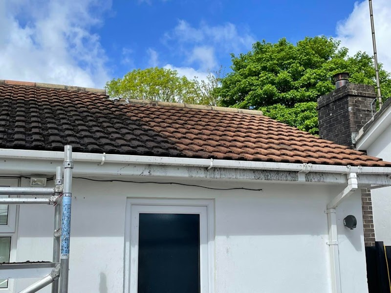 TR1 Exterior Cleaning photo 2