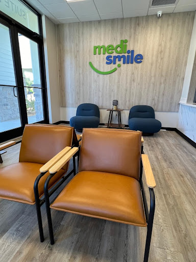 Dentist MediSmile