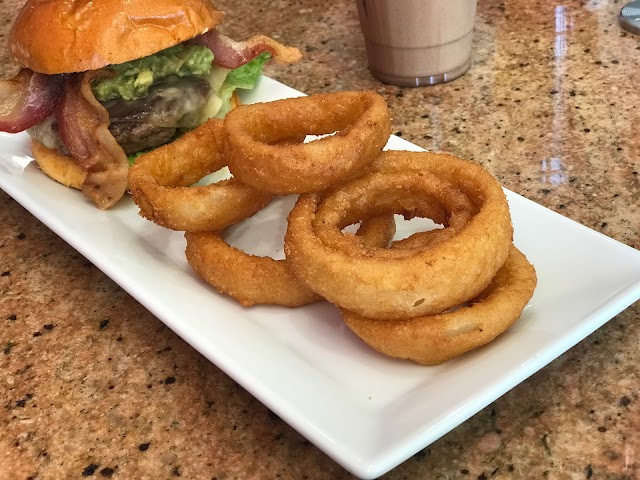 Myke's Cafe