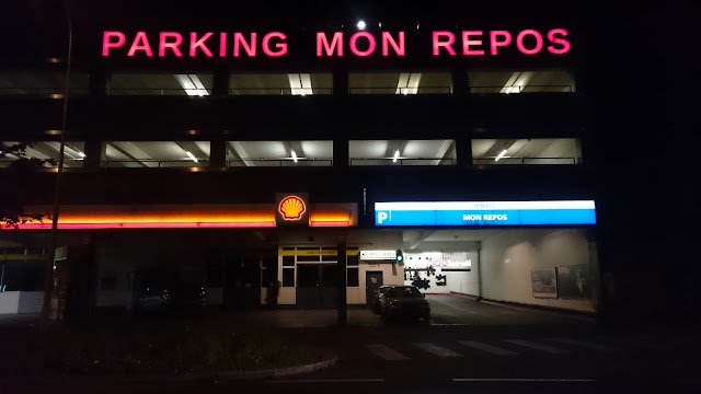 Parking Mon Repos