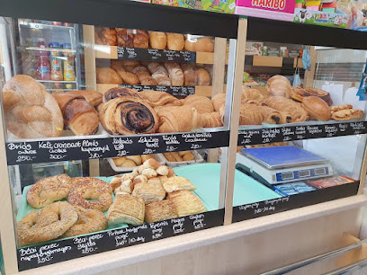 Park Cukrászda és Pékáru Üzlet