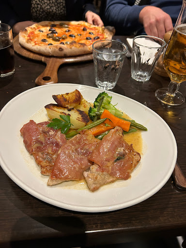 L'affamato Restaurant - Thumbnail