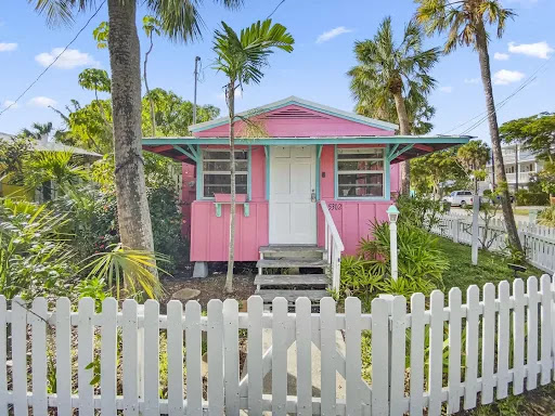 Beach Palms of Siesta Key Village
