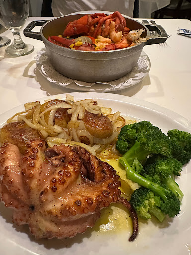 Mar Belo Portuguese Restaurant/Lounge - Thumbnail