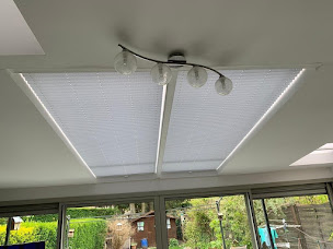 Photo n°28 de Stores de France à Cournon-d'Auvergne (Magasin de stores et de rideaux)