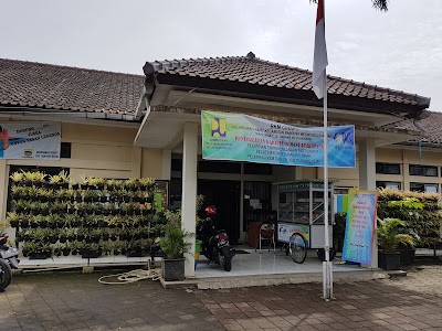 Photos of Kelurahan Cihapit