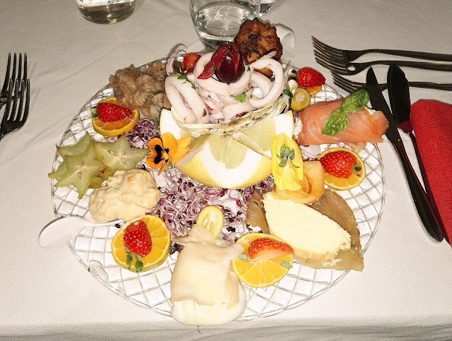 Ristorante La Tana Degli Artisti