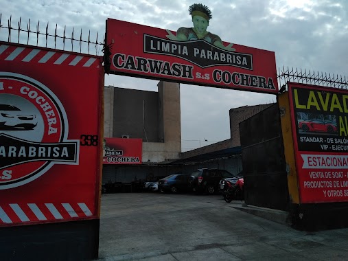 Limpia parabrisa - Car wash, Author: Madeleim Gafaro