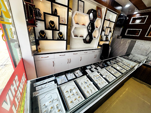 Gallery image 12