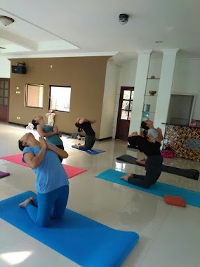 Sanggar Yoga & Zumba Persahabatan, Author: Vivien Kartika Drevan