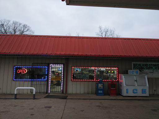 Richland Store - Visual