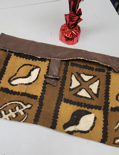 Kalenbah African Boutique &Braid Shop - Thumbnail