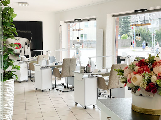 EsteLi Ihr Beauty Center - Hannover Gallery - Germany