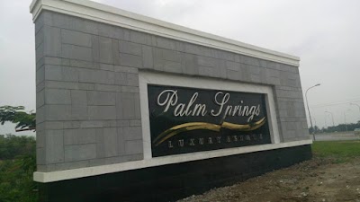 Photos of Palm Springs Luxury Estate