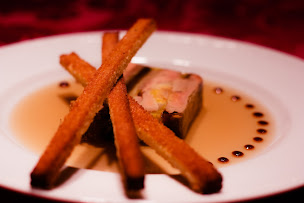 Photo n°12 de JOCE, dîner-croisière-spectacle à Paris (Restaurant)