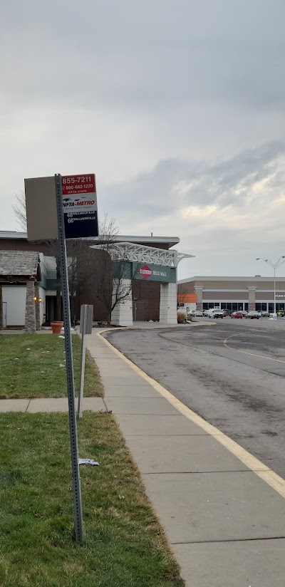 Transit Rd & Eastern Hills Mall