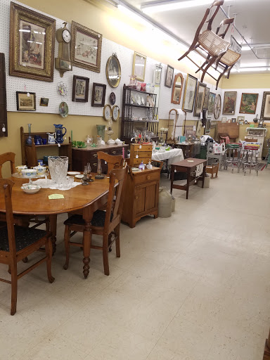 Southtowns Rte 219 Antiques - Thumbnail