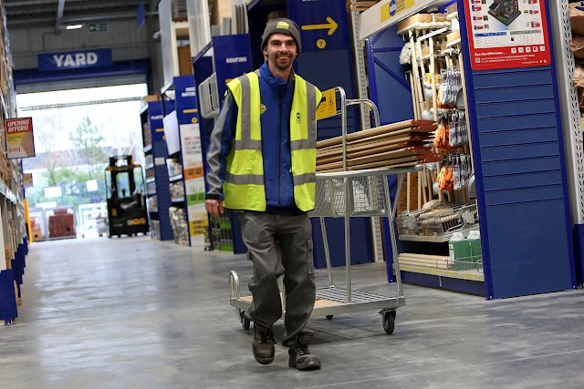 Selco Builders Warehouse Brooklands Weybridge