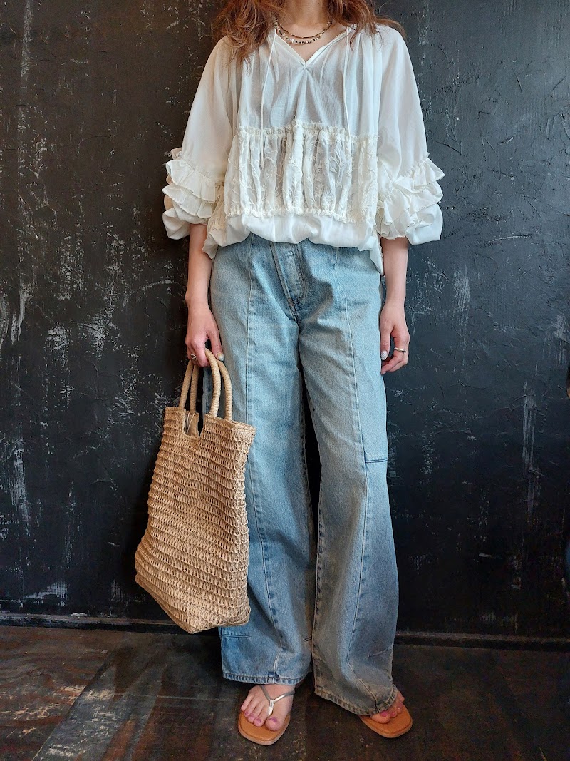 aurare (アウラーレ)