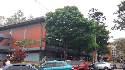 Photos of Carlos Monge Library