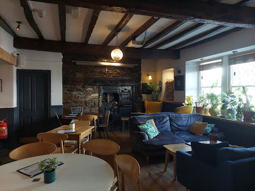 98 Highgate - Visual