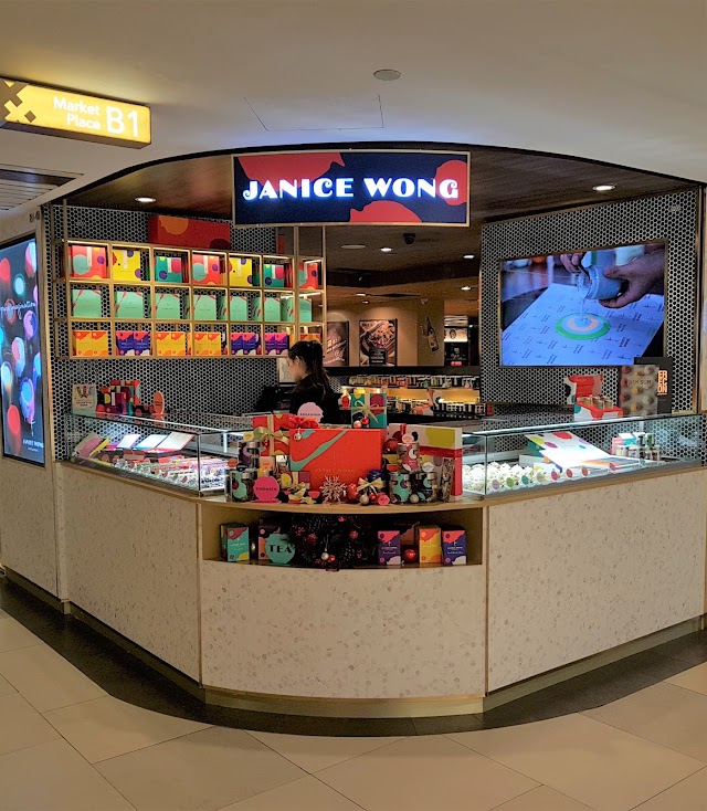 Janice Wong - Raffles City