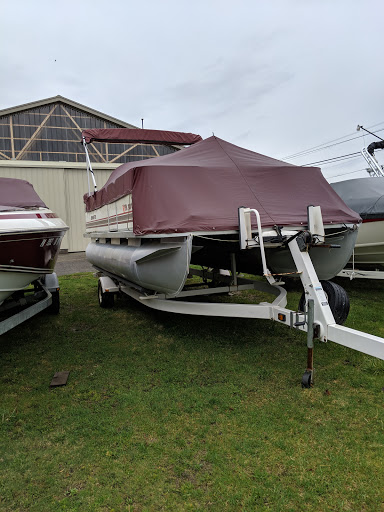Bill's Midway Marina - Thumbnail