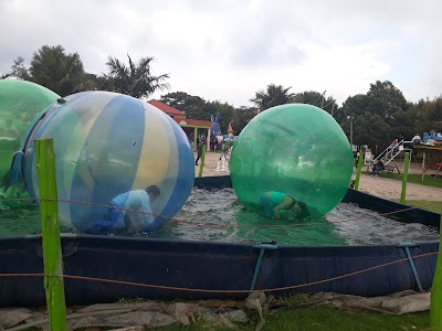 Photos of Ni&ntilde;os Park