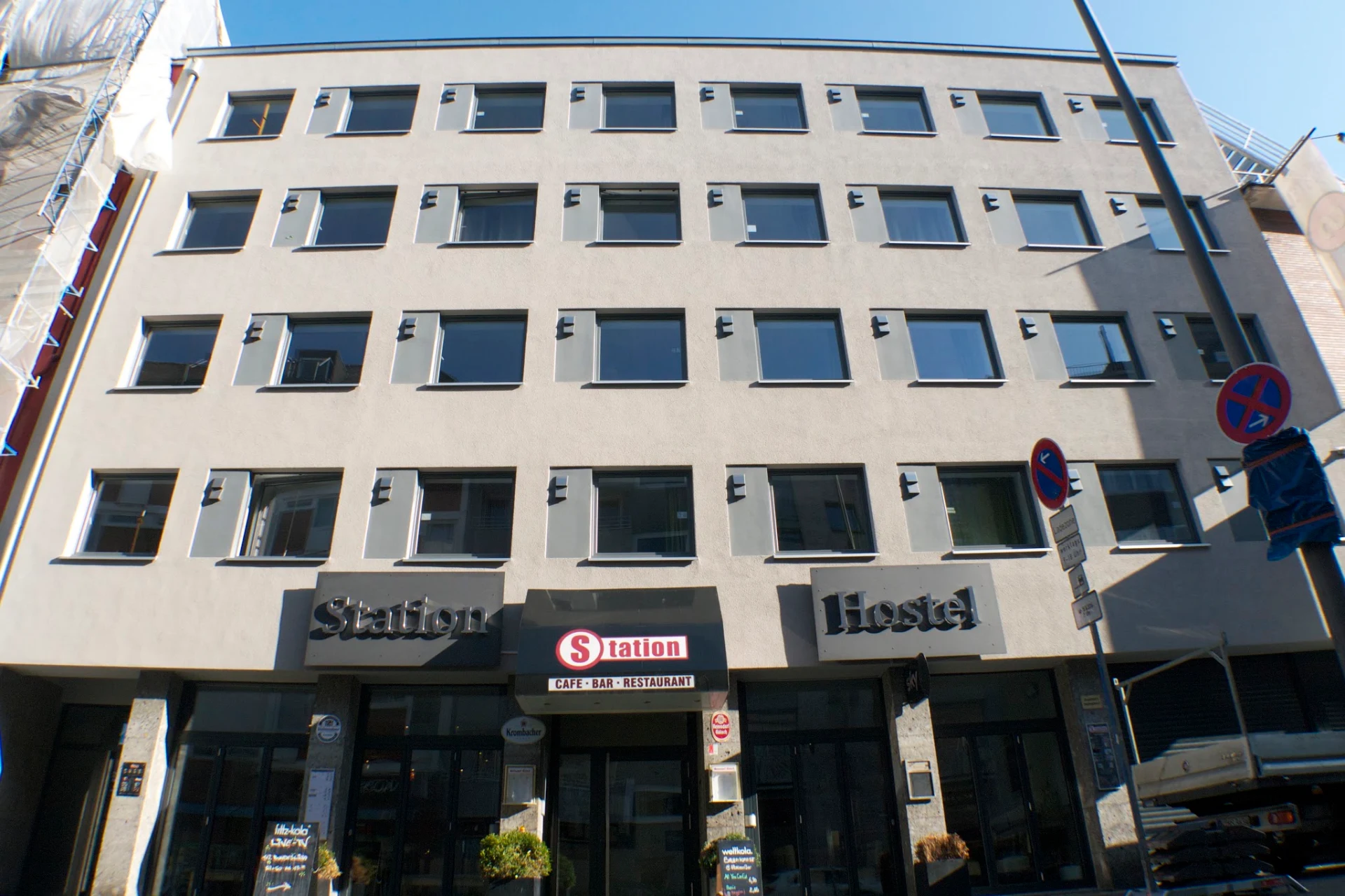 Station Backpacker's Hostel