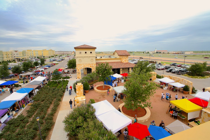 Parks Legado Town Center by null