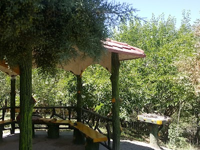 Photos of Behesht Madaran Park