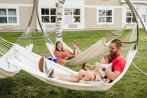 Le Bonne Entente by null