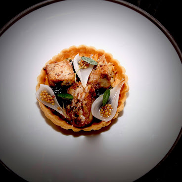 Restaurant Rebel by null