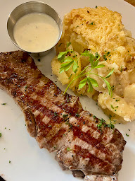 Photo n°35 de Brasserie Le Balzac à Paris (Restaurant végétarien)