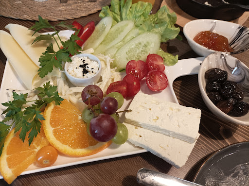 Lookma Cafe & Restaurant - Thumbnail
