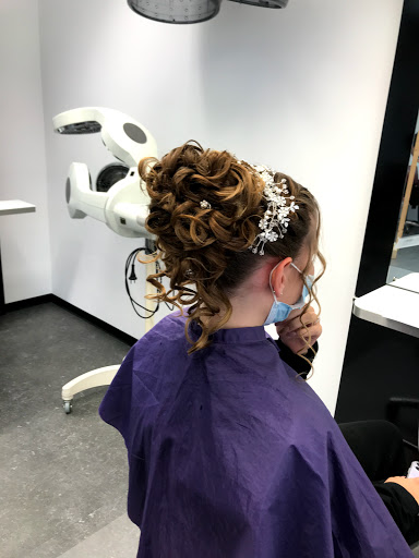 Tina’s Haar-Design Inh.Bettina Reich-Herzog - Thumbnail