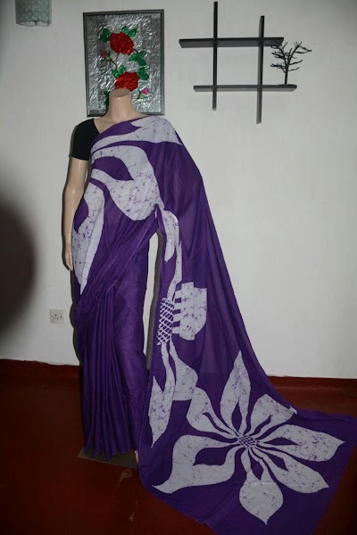 Photos of Saree Magazine
