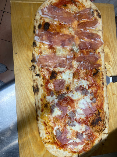 Pizza E Cucina - Visual