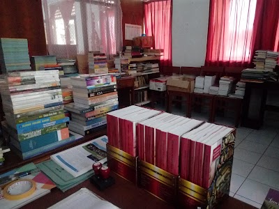 Photos of Perpustakaan Fakultas Teologi UKIT