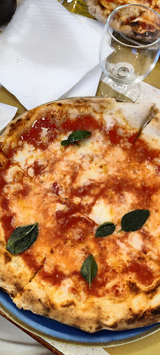 Saltingola - Pizzeria, Paninoteca, Asporto e Consegne a Domicilio - Thumbnail