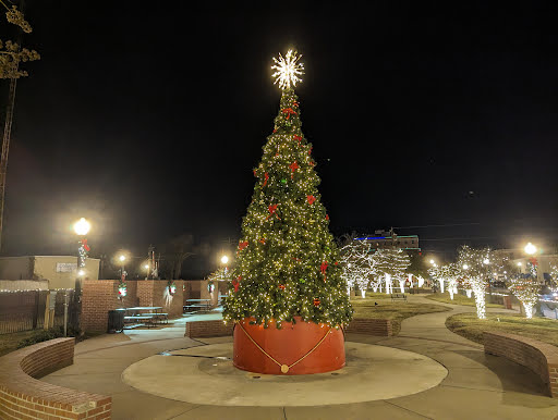 Gloria Stephan Sale Park - Thumbnail