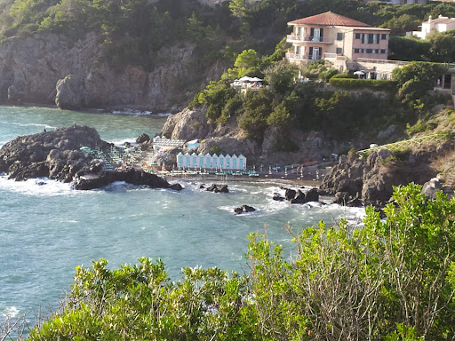 Spiaggia libera del Cannone
