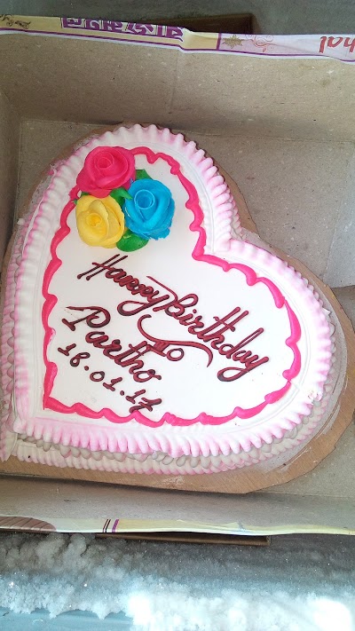Photos of Rajmahal Sweets and Foods