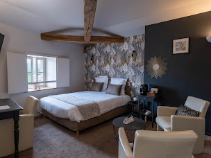 Photo n°4 de Logis Hôtel Restaurant la Chatellenie à Availles-Limouzine (Hôtel)