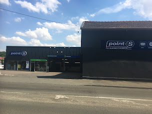 Photo n°1 de Berry pneus agence point s à Gisors (Garage automobile)