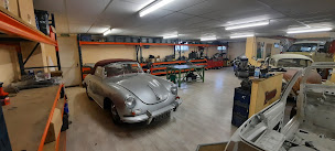 Photo n°1 de LadyBugs Garage à La Ferrière-aux-Étangs (Atelier de réparation automobile)